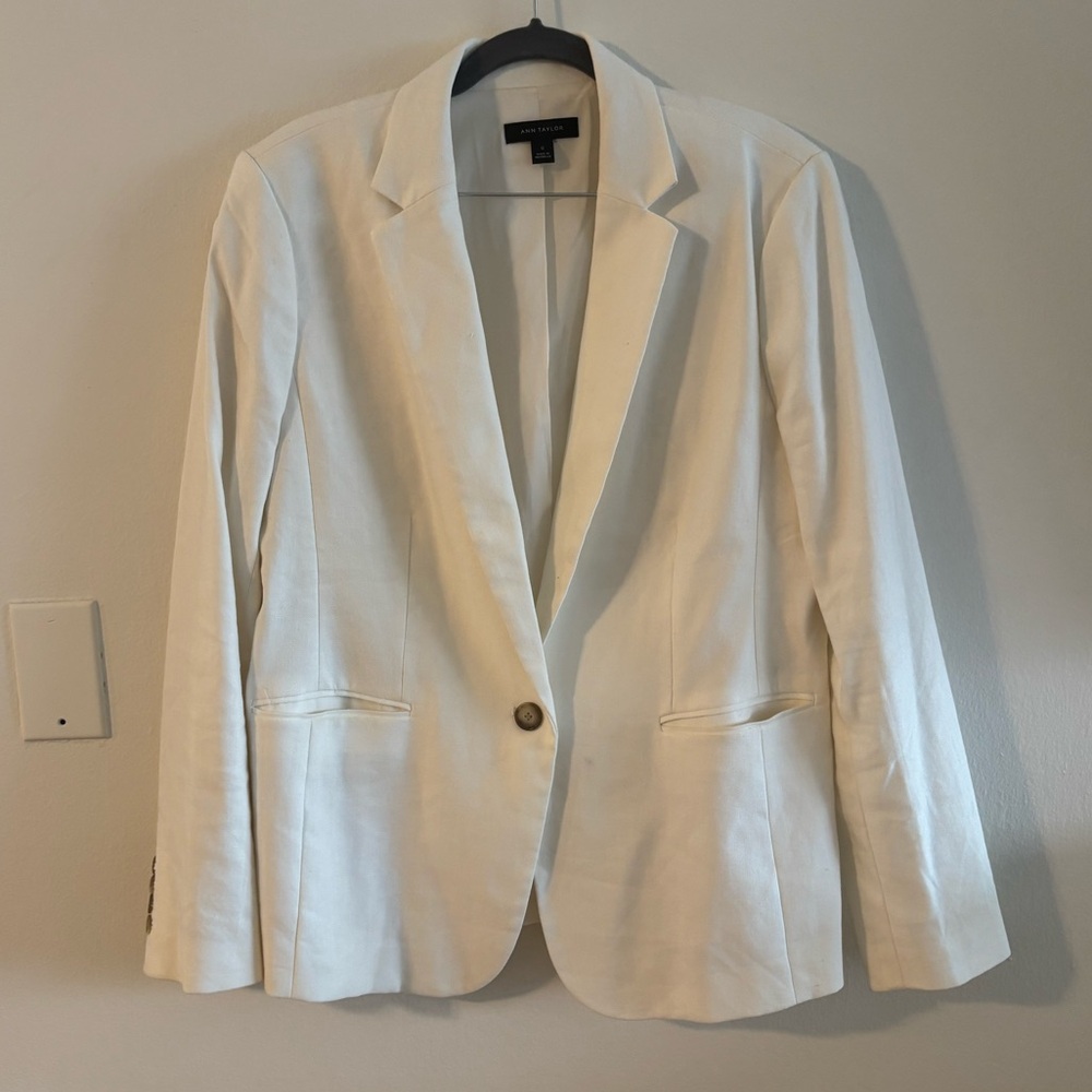 Ann Taylor Linen Blend White Blazer